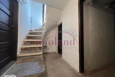 Casă cu 5 camere cu Teren 152 Mp în Pieptănari - 8