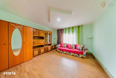 Casă cu 3 camere cu Canalizare în Bujac