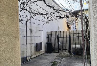 Popa Nan, 2 camere, curte proprie - 2