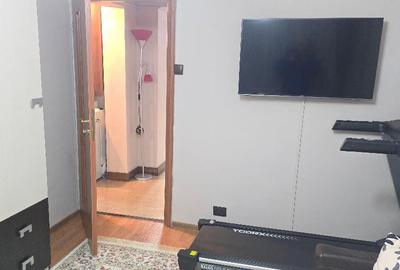 Vand apartament de 3 camere decomandat in Deva, zona I. Creanga, - 2