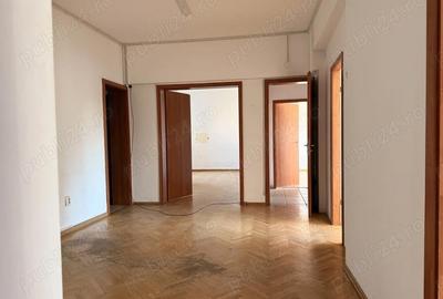 Apartament cu 5 camere decomandat în Amzei - 6