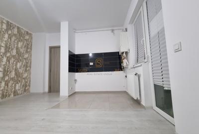 Apartament cu 3 camere decomandat în Metalurgiei