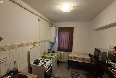 Apartament cu 4 camere decomandat în Gară - 6