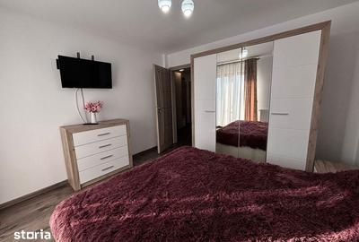 Apartament cu 3 camere decomandat în Nicolina - 12
