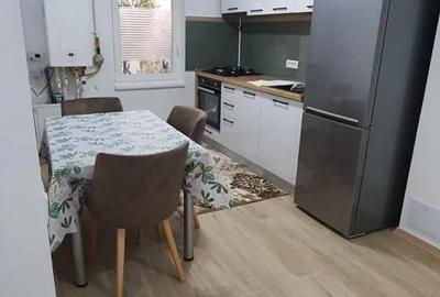 Apartament cu 3 camere semidecomandat în Farfuria - 2