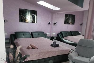 Apartament cu 3 camere decomandat, mobilat în Pietroasa