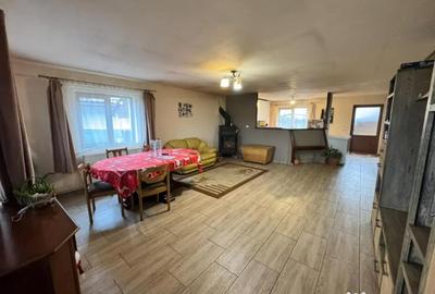Casă cu 3 camere cu Teren 500 Mp în Mocira - 12