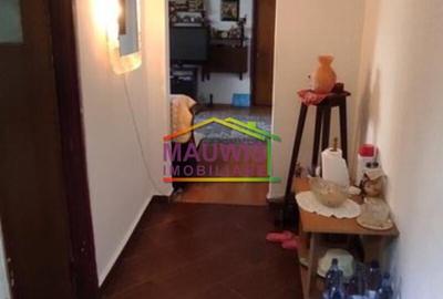 Vand apartament 3 camere ieftin, in zona Piata Covansna, Berceni