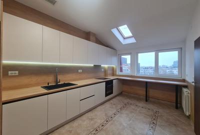 Apartament cu 4 camere decomandat în Herăstrău - 17