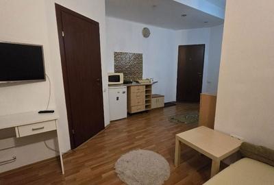 Garsonieră decomandată în Central - 6