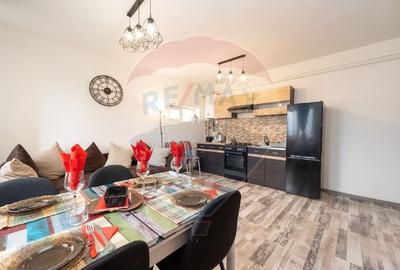 Apartament 3 camere de vanzare zona Garii