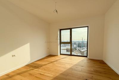 Apartament cu 3 camere semidecomandat în Sisești