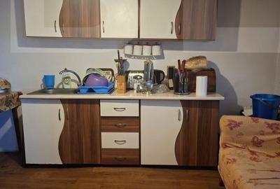 Casă cu 4 camere cu Teren 3404 Mp în Central - 9