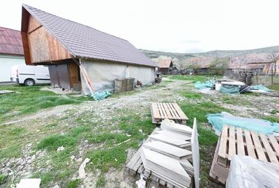 Casă cu 3 camere cu Teren 1176 Mp în Central - 10