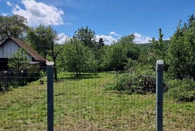 Teren de 530 mp, în Brebu - 2