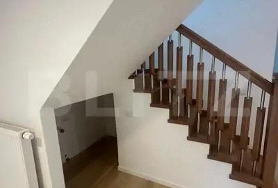 Casă cu 5 camere cu Teren 1600 Mp în Central - 16