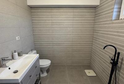 Casă cu 4 camere cu Teren 56 Mp în Central - 2