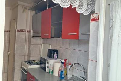 Apartament cu 2 camere decomandat în Astra - 4