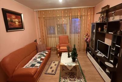 Apartament cu 2 camere decomandat în Radu Negru - 2