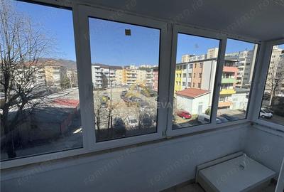 Apartament cu 2 camere semidecomandat în Traian - 7