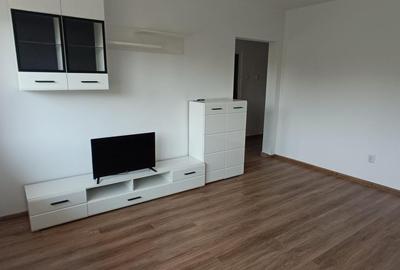 Apartament cu 3 camere semidecomandat, mobilat în Nord - 4