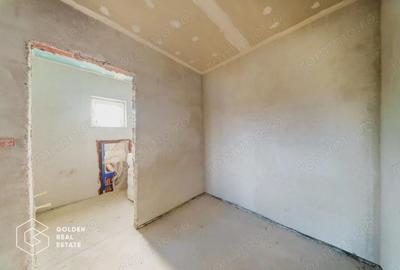 Casă cu 5 camere cu Teren 1000 Mp în Mândruloc - 16