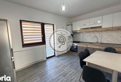 Casă cu 4 camere cu Teren 200 Mp în Tractorul - 13