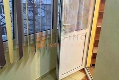 Apartament 3 camere cf 1 semidecomandat zona Micro 3 - 7