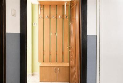 Apartament cu 2 camere nedecomandat, mobilat în 7 Noiembrie - 7