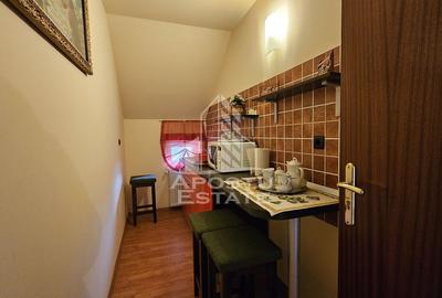 Casă cu 7 camere cu Canalizare în Ghioroc - 18