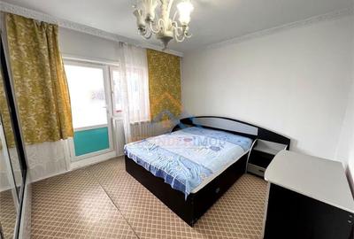 Inchiriere apartament 3 camere etaj 4 zona 13 Septembrie - Novaci Inchiriere apartament 3 camere etaj 4 zona 13 Septembrie - Novaci - 3