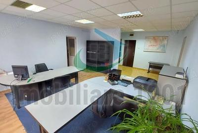 Spațiu comercial, de 84 mp, în Central - 5