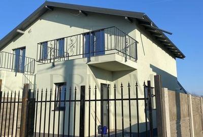 Duplex cu 4 camere cu Canalizare în Bucovăț (Remetea Mare) - 1