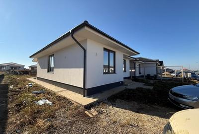 Casa noua cu 3 dormitoare, 2 bai de vanzare in Santandrei - Bihor - 2