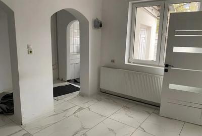 Casă individuală cu 2 camere cu Canalizare în Iancului - 2