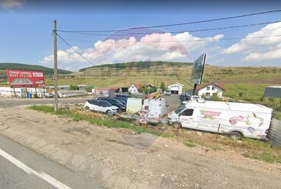 Teren Construcții intravilan de 10000 mp, în Vâlcele - 3