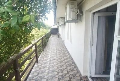 Casă cu 16 camere cu Teren 694 Mp în Central - 12