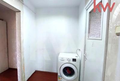 Apartament cu 3 camere semidecomandat, mobilat în Calea București - 6