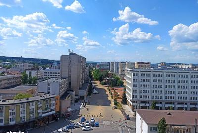 Apartament cu 3 camere decomandat în Ultracentral - 1