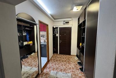 Apartament cu 3 camere decomandat în Alexandru cel Bun - 3