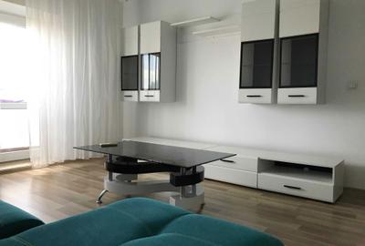 Garsonieră decomandată în Vitan