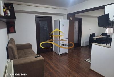 De inchiriat apartament 3 camere zona Orizont Bacau - 1