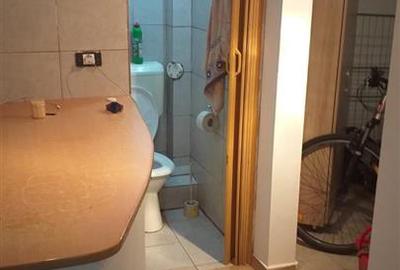 Garsonieră decomandată în Complex Studențesc - 2