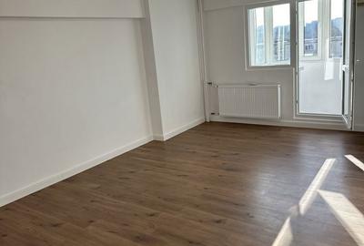 Apartament cu 3 camere decomandat în Văcăresti - 7