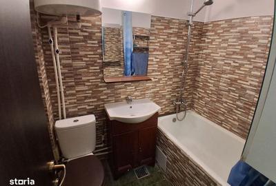 Garsonieră decomandată în Albești - 8