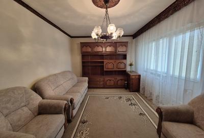 Apartament 3 camere confort 1 decomandat, foarte spatios, etaj 3 - 3