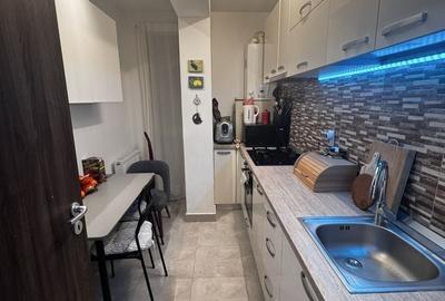 Apartament cu 2 camere decomandat în Titan - 4