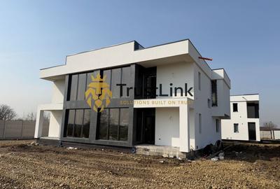 Duplex cu 4 camere cu Canalizare în 1 Decembrie - 3