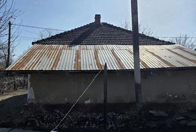 Casă cu 4 camere cu Teren 500 Mp în Bogdana - 2