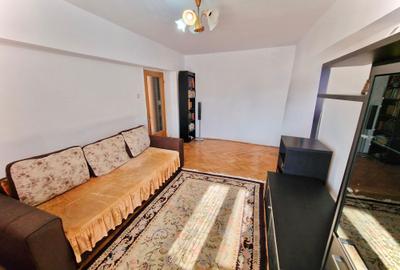 Apartament cu 3 camere semidecomandat în Central - 4